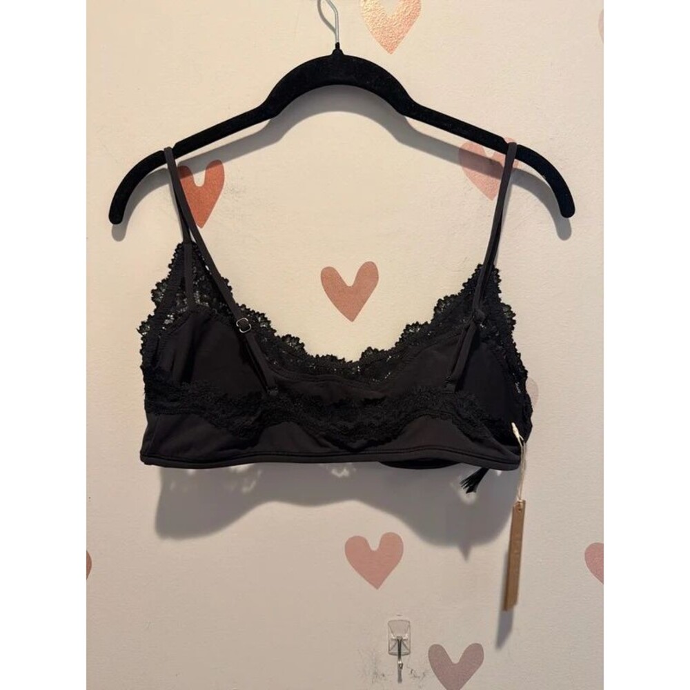 skims bra xl - Picture 3 of 3